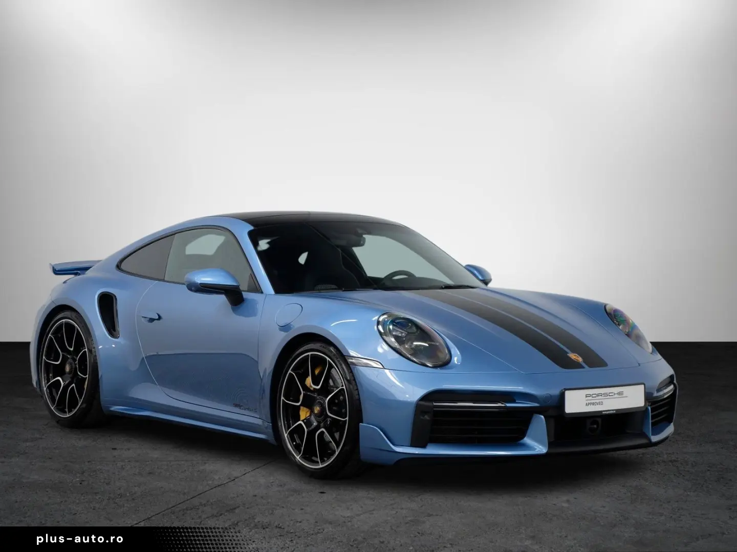 PORSCHE 911 Turbo S   PTS   Lift   Heritage Design