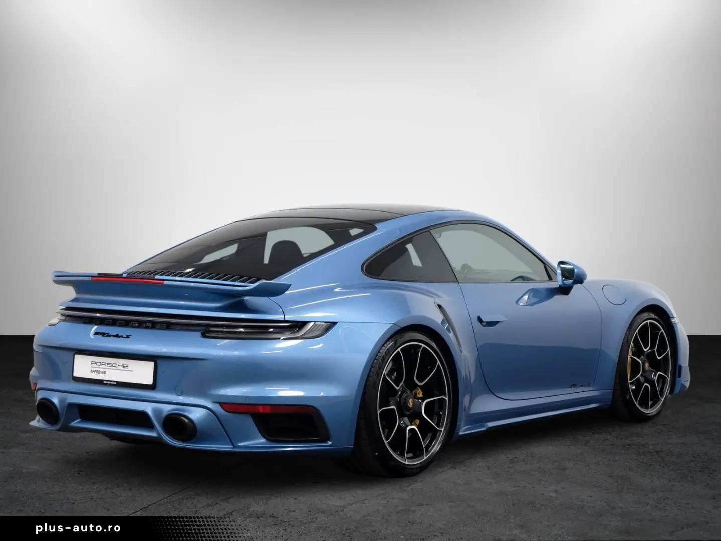 PORSCHE 911 Turbo S   PTS   Lift   Heritage Design