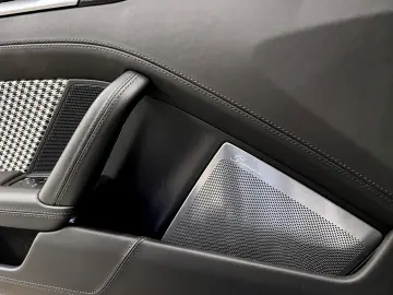 PORSCHE 911 Turbo S   PTS   Lift   Heritage Design