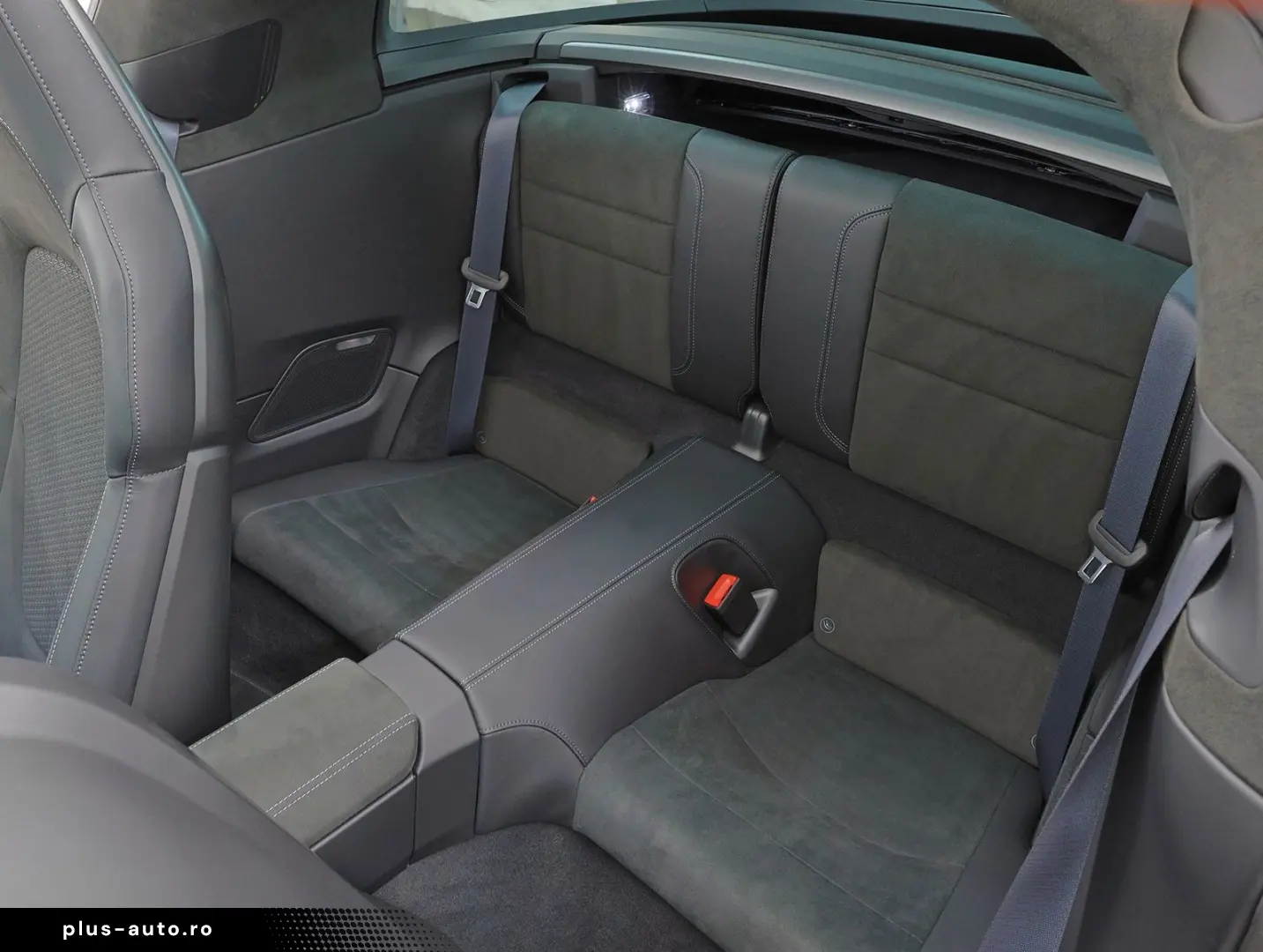 PORSCHE 911 Targa 4 GTS T-Hybrid