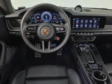 PORSCHE 911 Carrera 4 GTS T-Hybrid