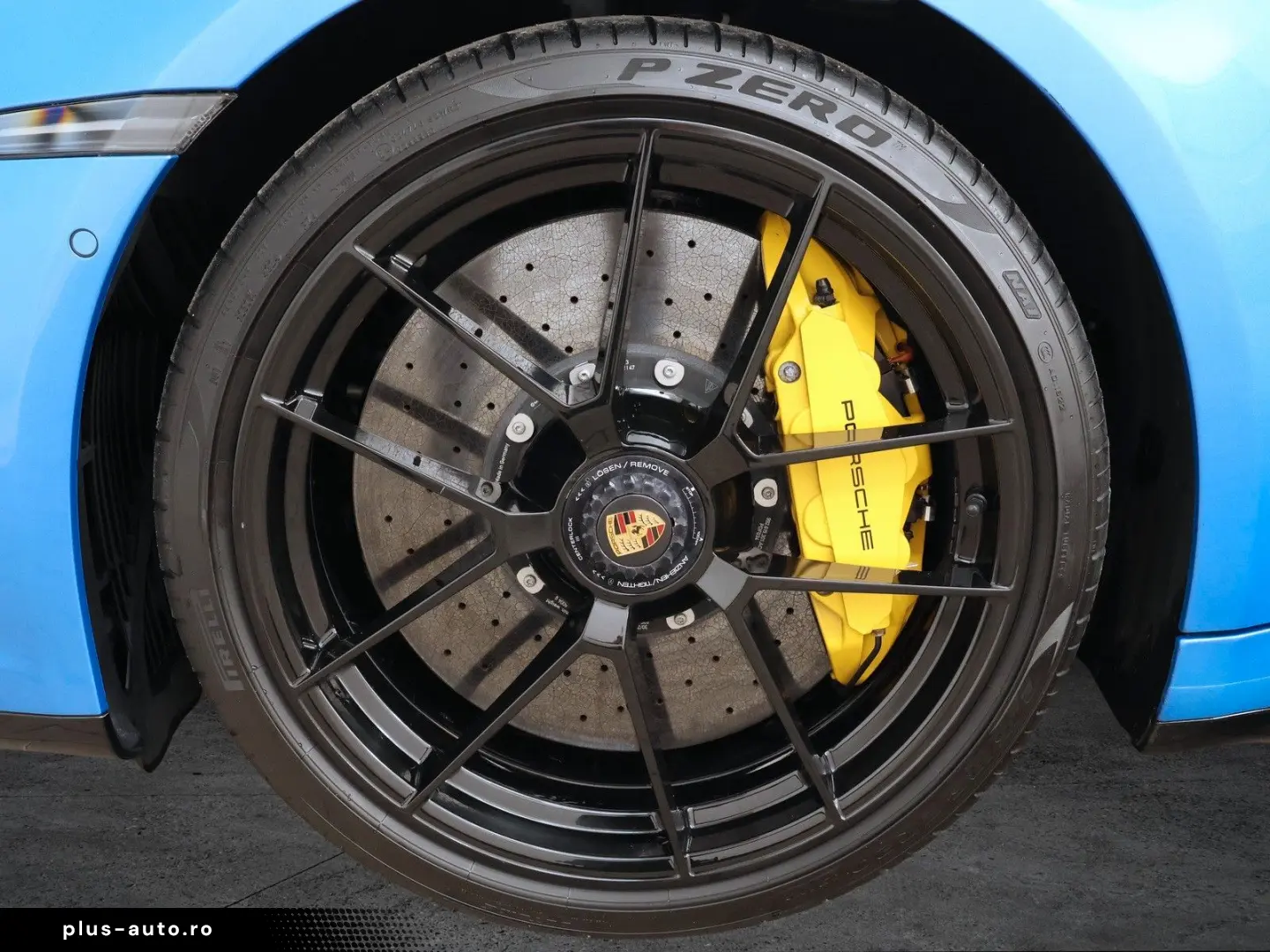 PORSCHE 911 Carrera 4 GTS T-Hybrid