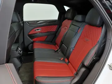 BENTLEY Bentayga 3.0 Hybrid 4WD Autom.