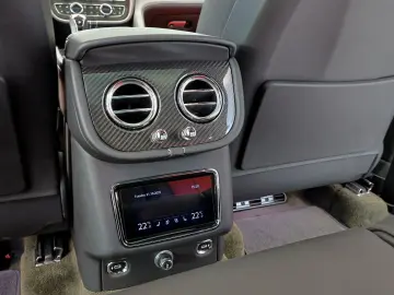 BENTLEY Bentayga 3.0 Hybrid 4WD Autom.