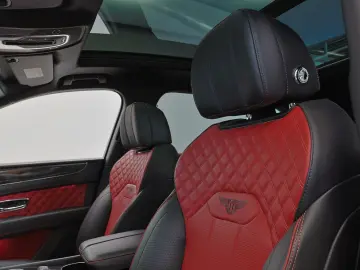 BENTLEY Bentayga 3.0 Hybrid 4WD Autom.