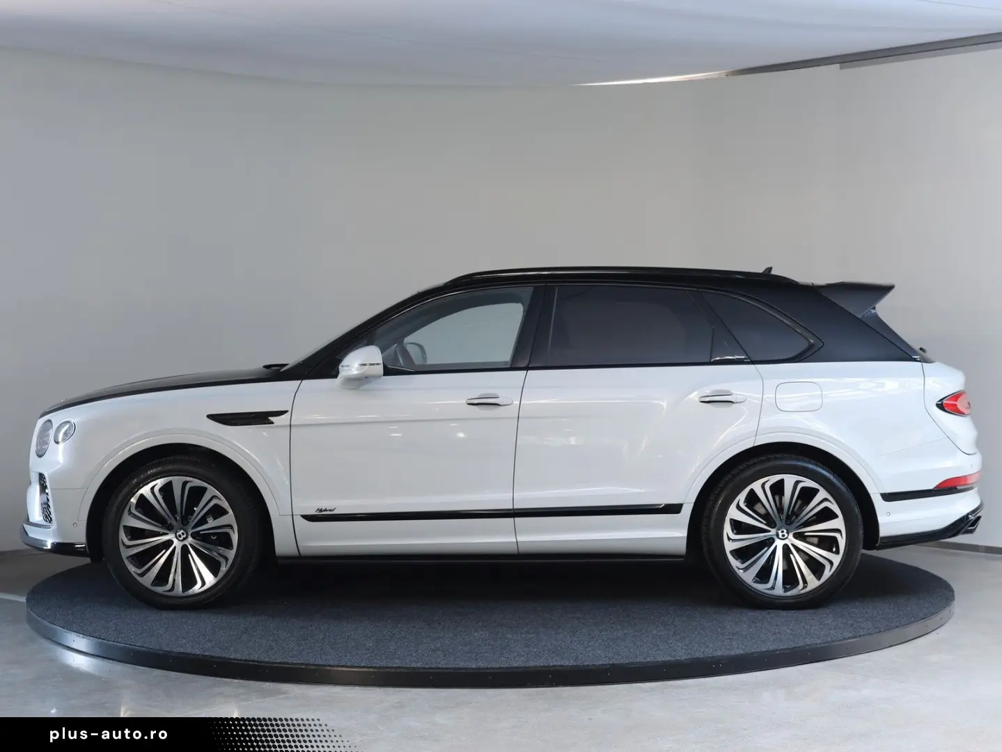 BENTLEY Bentayga 3.0 Hybrid 4WD Autom.