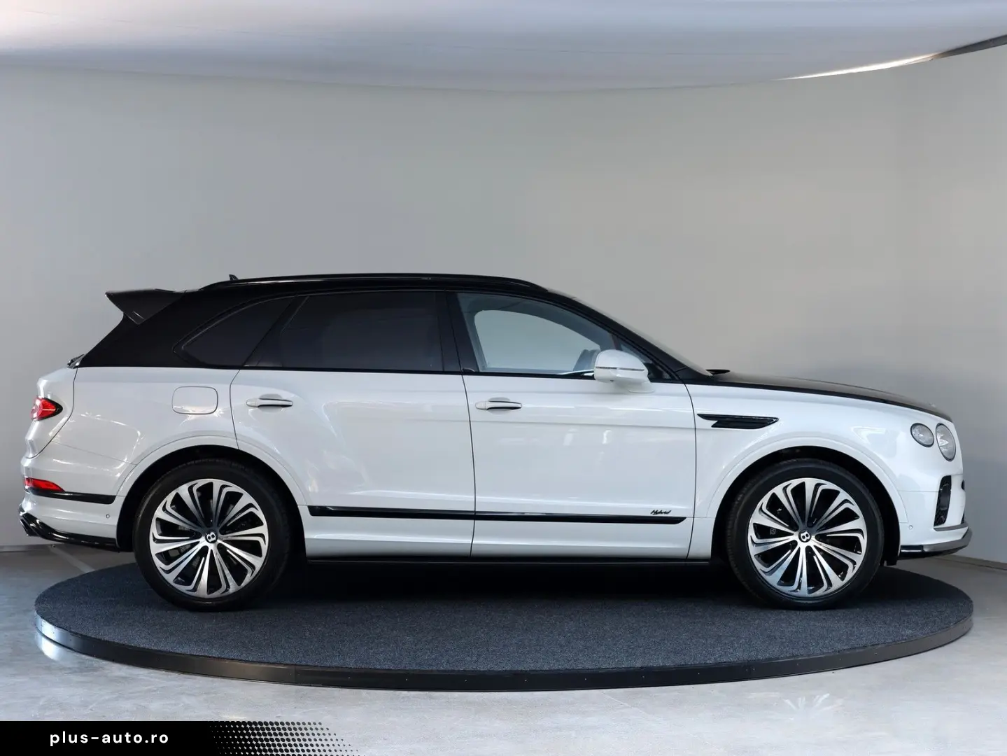 BENTLEY Bentayga 3.0 Hybrid 4WD Autom.