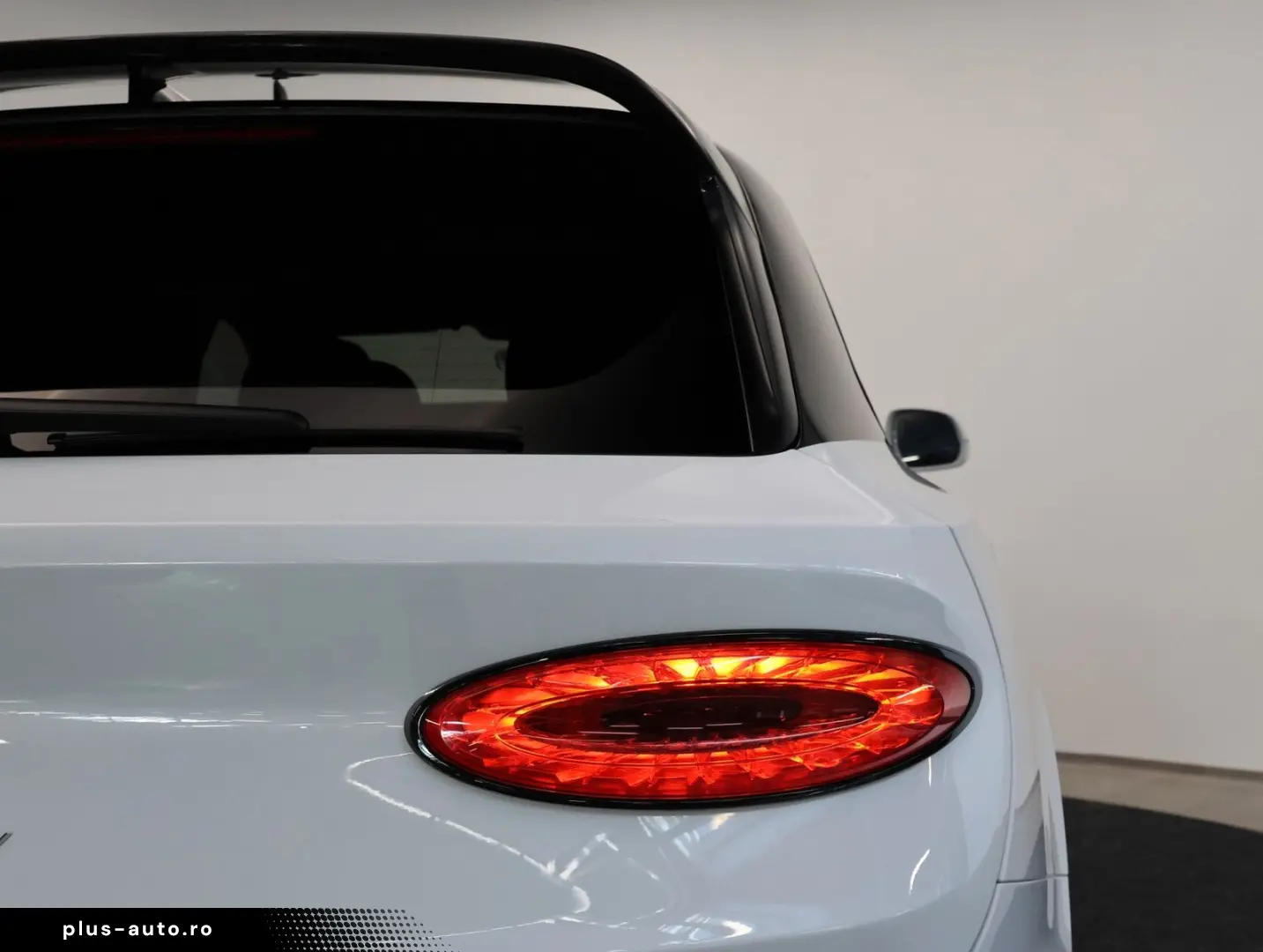 BENTLEY Bentayga 3.0 Hybrid 4WD Autom.