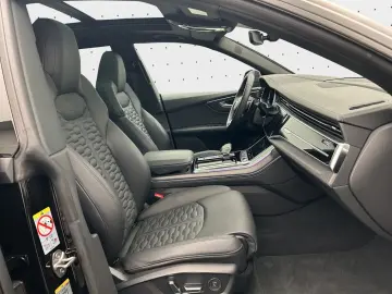 AUDI RS Q8 Keramik 305 km h B&O HUD Pano Standh Matri