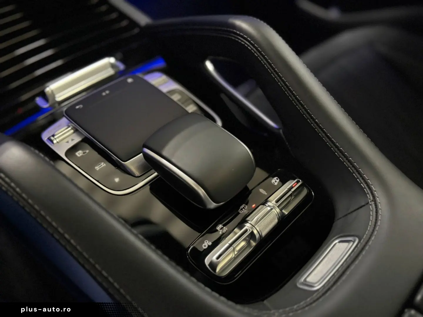 MERCEDES-BENZ GLE 63 S AMG Burm3D Pano Night StdHz A&hellip;