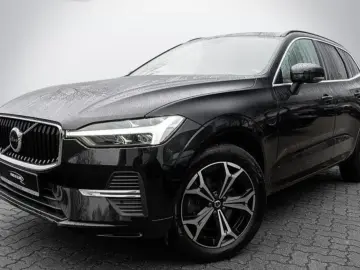 VOLVO XC60 B5 AWD Momentum Pro