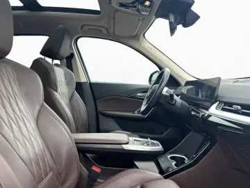 BMW X1 xDrive23d xLine H&K Camera BrownLeather