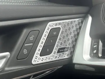 BMW X1 xDrive23d xLine H&K Camera BrownLeather