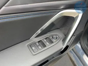 BMW X1 xDrive20d M-Sport ACC H&K Keyless Camera