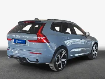 VOLVO XC60 B4 B Plus Dark