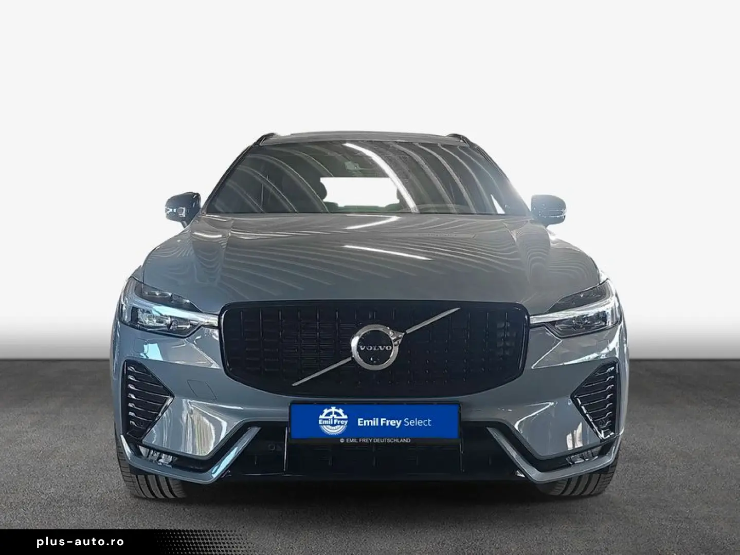 VOLVO XC60 B4 B Plus Dark