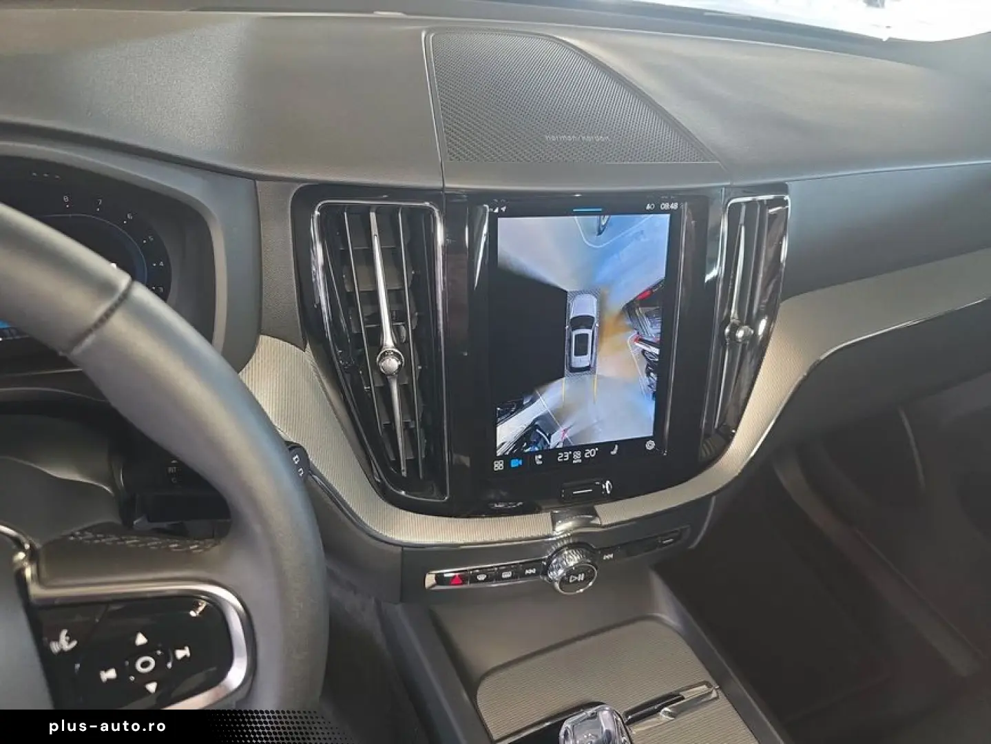 VOLVO XC60 B4 B Plus Dark