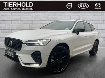 VOLVO XC60 B4 Plus Dark 2WD Pano ACC 360  Google 21