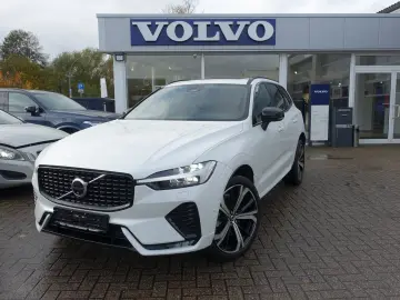 VOLVO XC60 Plus B5 AWD Four-C AHK HeadUp 360 Cam Pano
