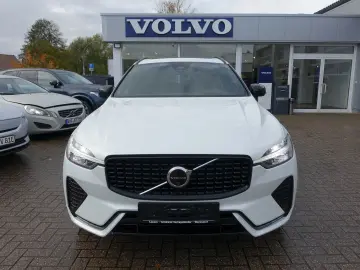 VOLVO XC60 Plus B5 AWD Four-C AHK HeadUp 360 Cam Pano