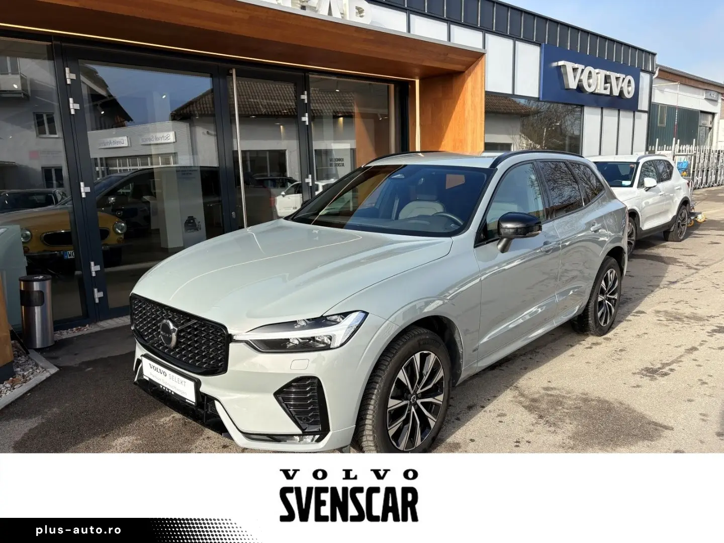 VOLVO XC60 Plus Dark AWD B4 Diesel EU6d StandHZG Leder