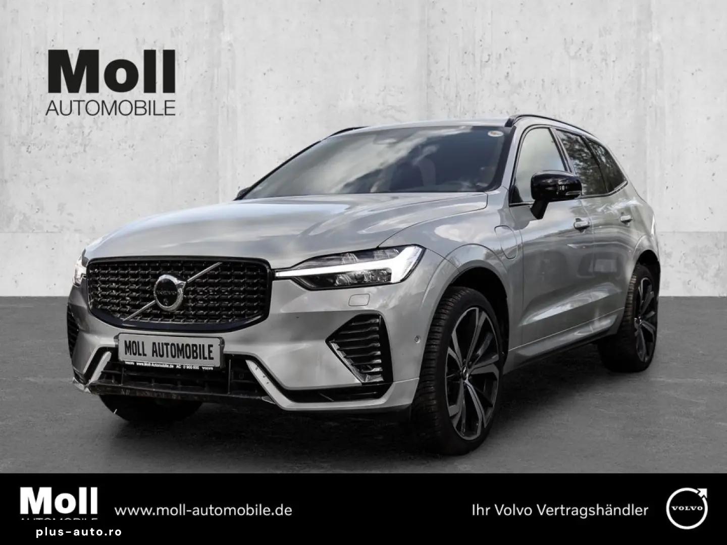 VOLVO XC60 Ultimate Dark Recharge Plug-In Hybrid AWD T