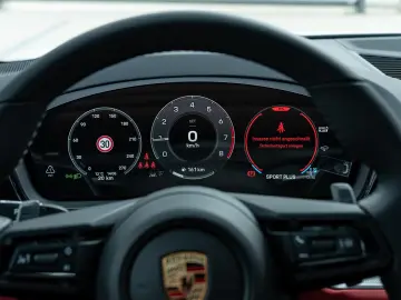 Porsche Cayenne Coupe   MY25   HD-Matrix