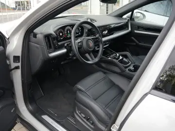 PORSCHE E-Hybrid Coupé INNODRIVE-PANO-SPORTABGAS-22TURBO