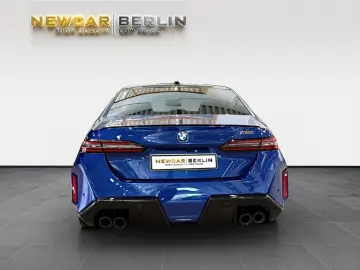 BMW M5 Limousine ACC SitzKlima Panorama KEYLESS