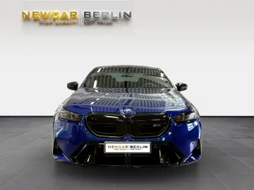 BMW M5 Limousine ACC SitzKlima Panorama KEYLESS