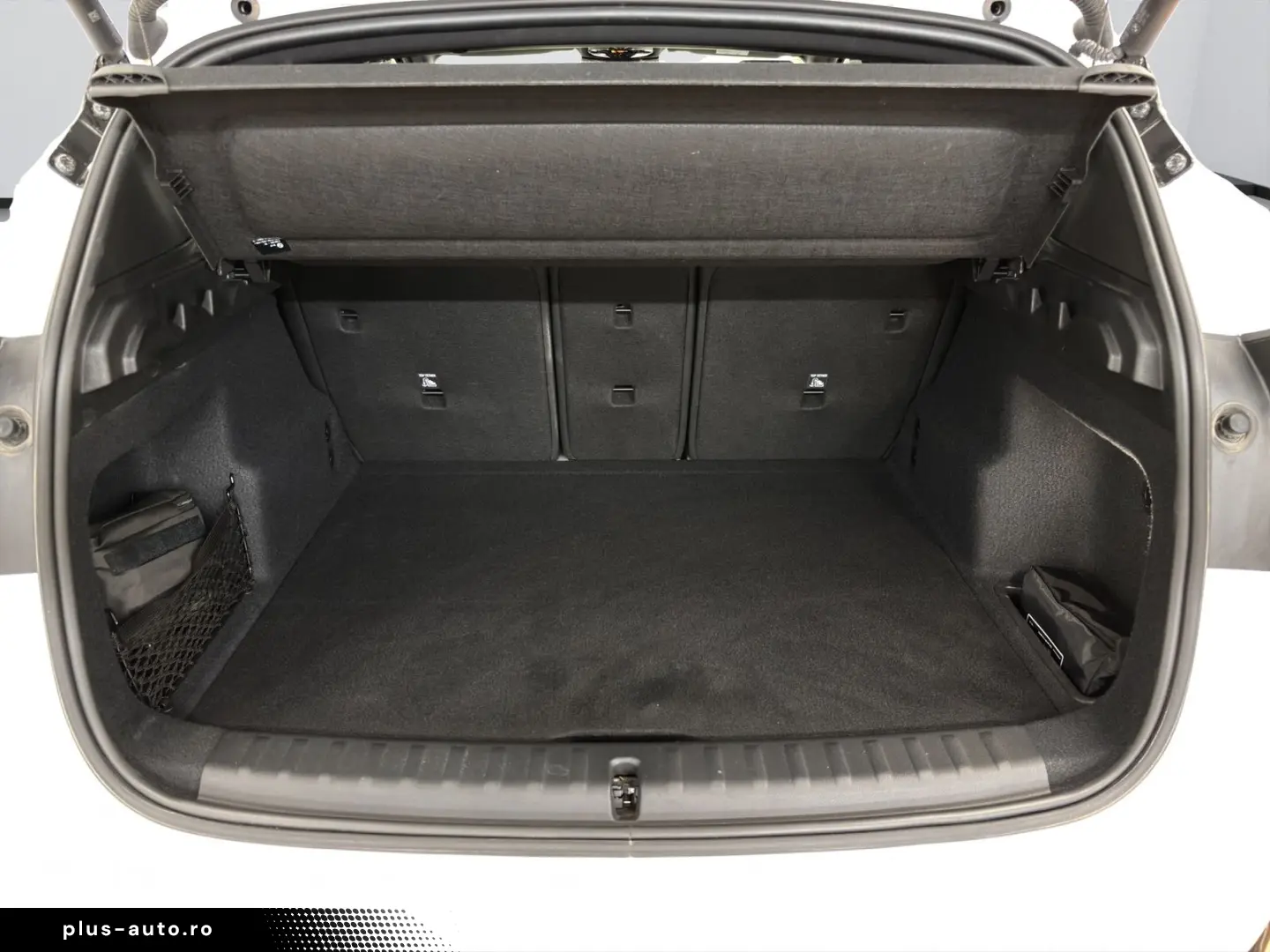 BMW X1 xDrive23i M Sport HUD H&K 360