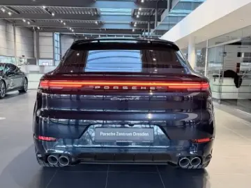 Porsche Cayenne S E-Hybrid Coupe