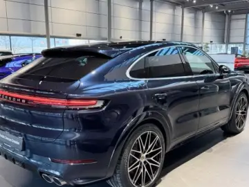 Porsche Cayenne S E-Hybrid Coupe