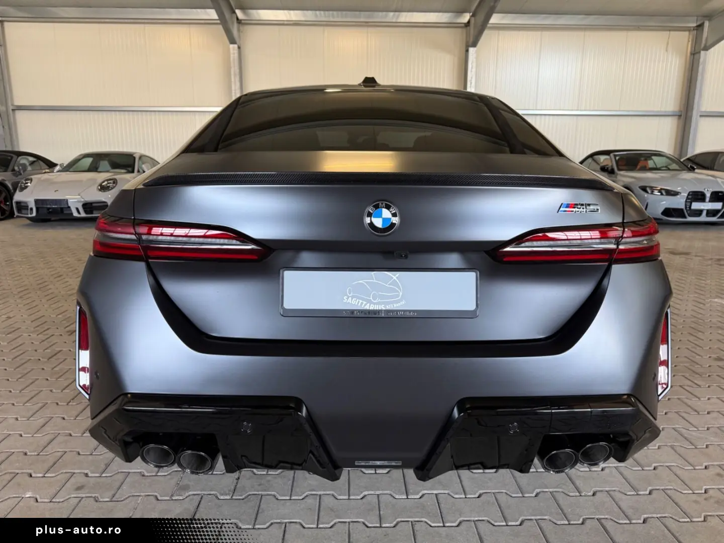 BMW M5 Lim Ultimate Frozen Keramik Merino Orange AHK