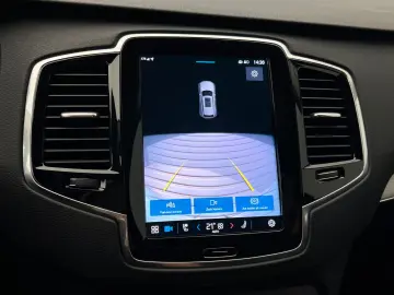 VOLVO XC90 T8 AWD RECHARGE CORE AUT