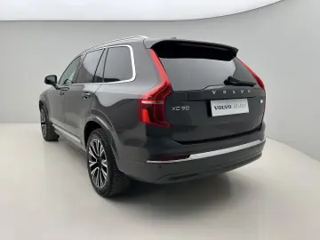 VOLVO XC90 T8 AWD RECHARGE CORE AUT