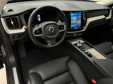 VOLVO XC60 B5 AWD INSCRIPTION AUT