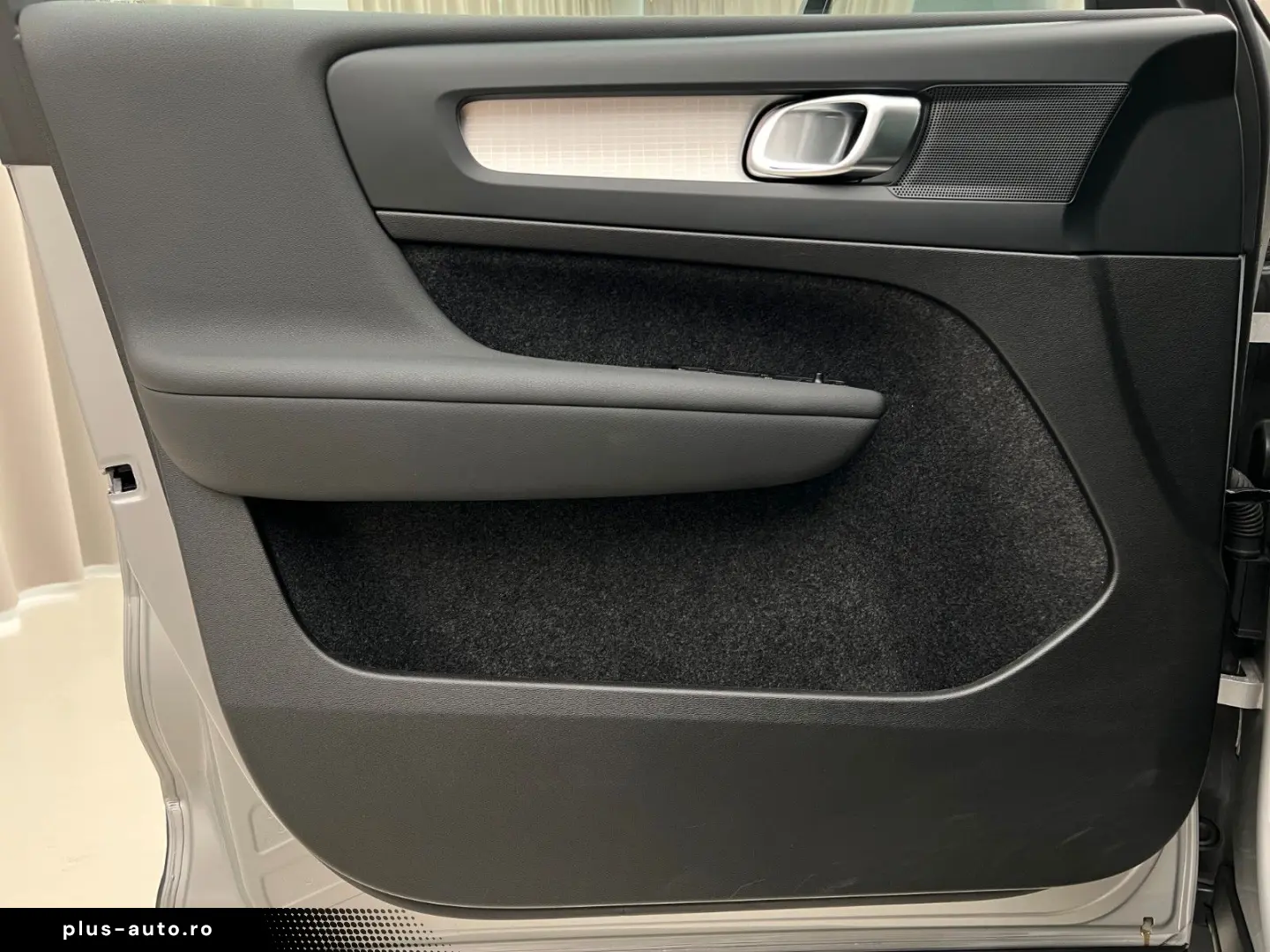 VOLVO XC40 B4 CORE AUT