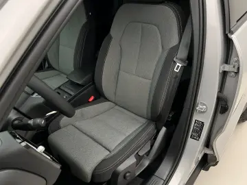 VOLVO XC40 B4 CORE AUT