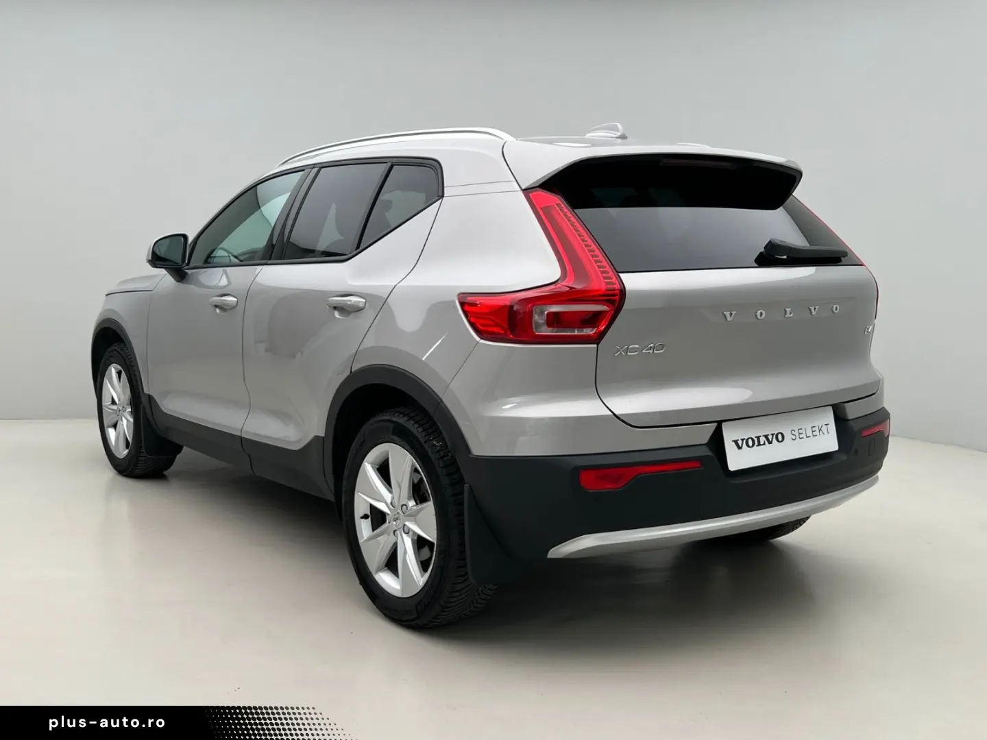 VOLVO XC40 B4 CORE AUT