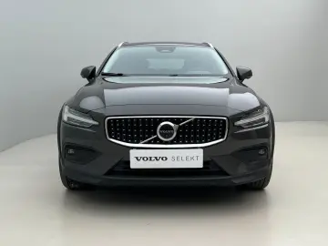 VOLVO V60 CC B5 AWD PLUS BRIGHT AUT