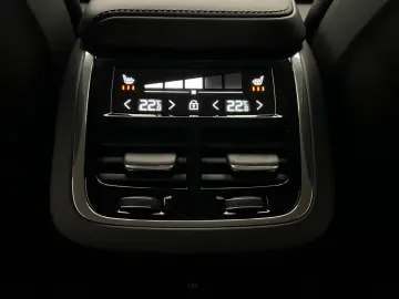 VOLVO V60 CC B5 AWD PLUS BRIGHT AUT