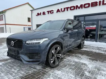 VOLVO XC90 Ultimate Dark Recharge AWD 7Sitze AHK Stand