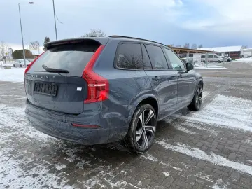 VOLVO XC90 Ultimate Dark Recharge AWD 7Sitze AHK Stand