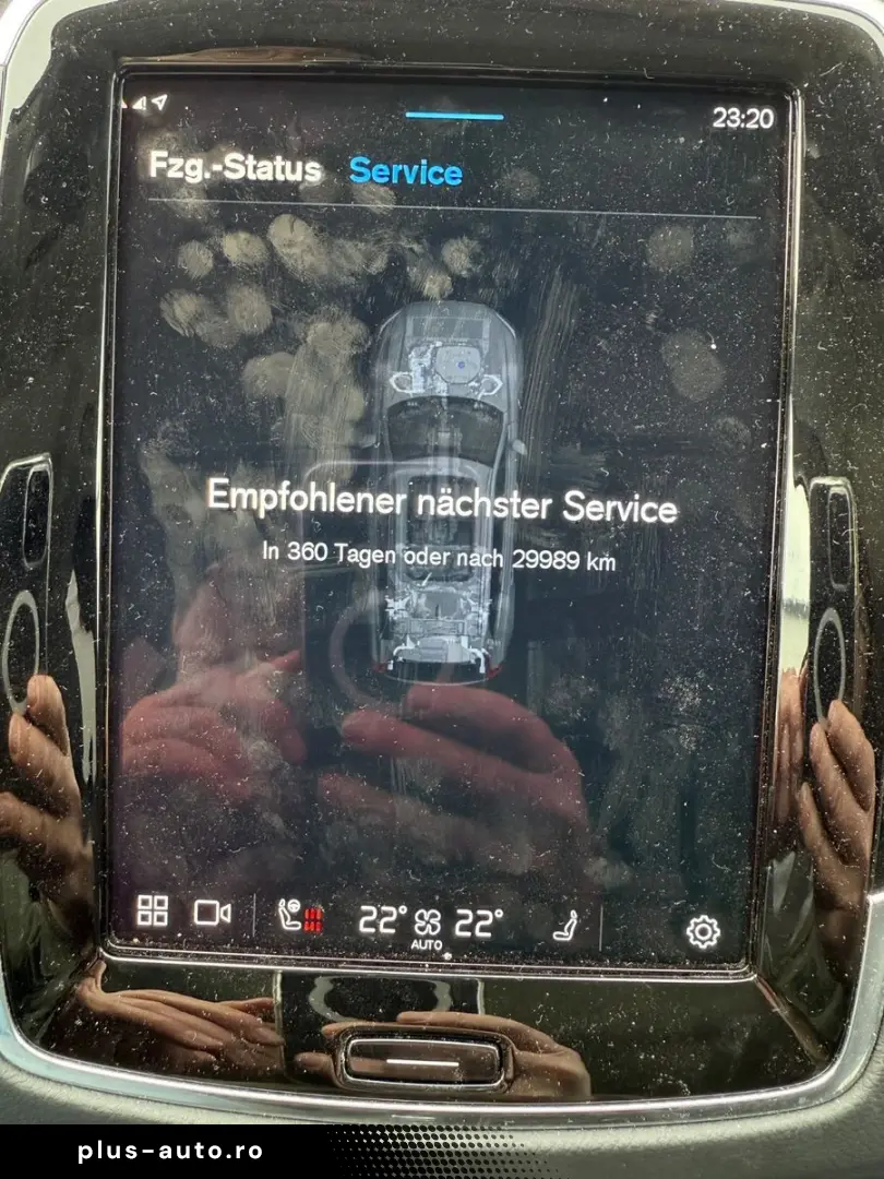 VOLVO XC90 Ultimate Dark Recharge AWD 7Sitze AHK Stand