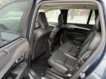 VOLVO XC90 Ultimate Dark Recharge AWD 7Sitze AHK Stand