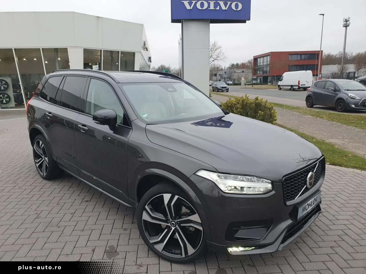 VOLVO XC90 B5 D AWD Plus Dark