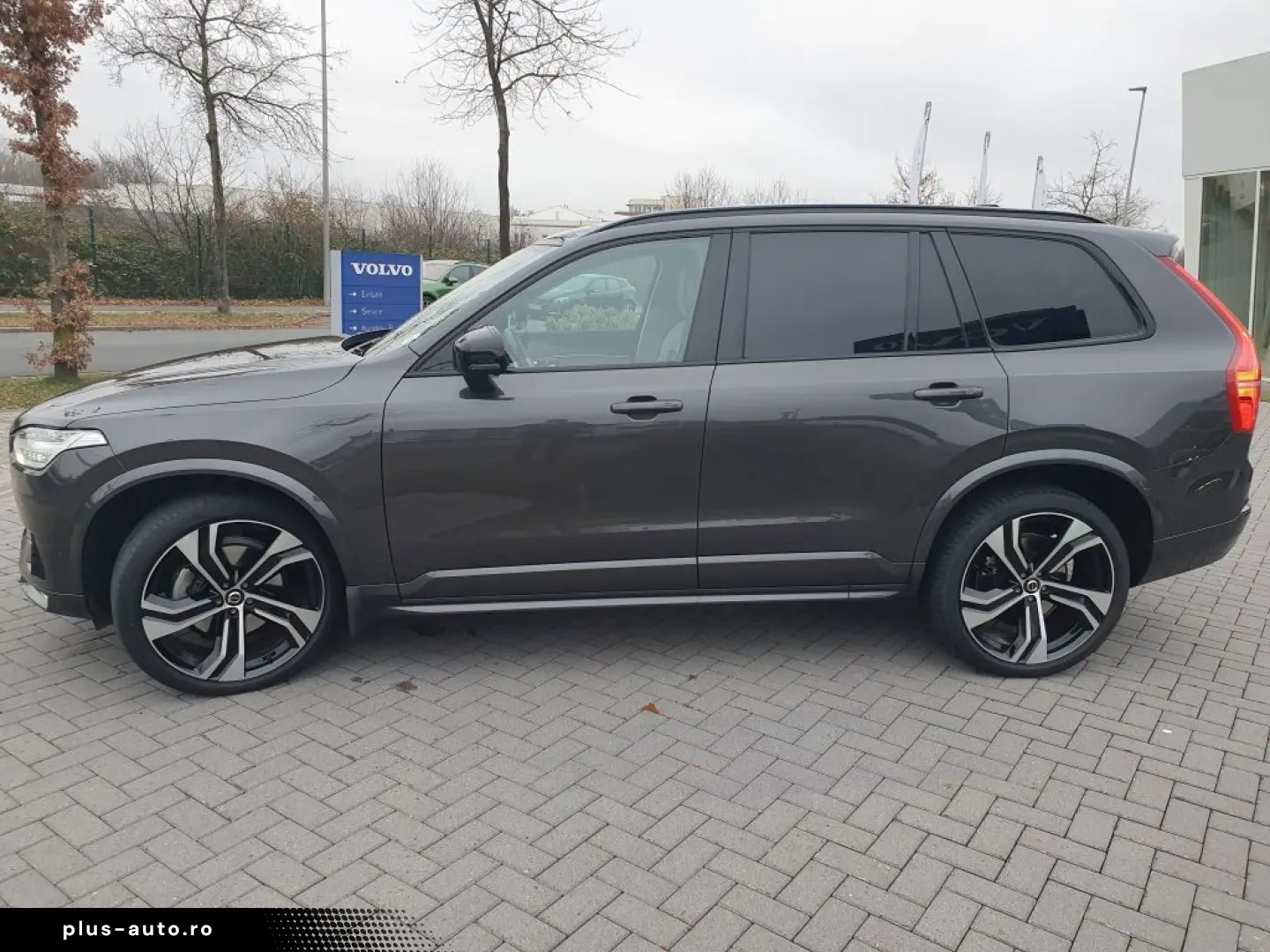 VOLVO XC90 B5 D AWD Plus Dark