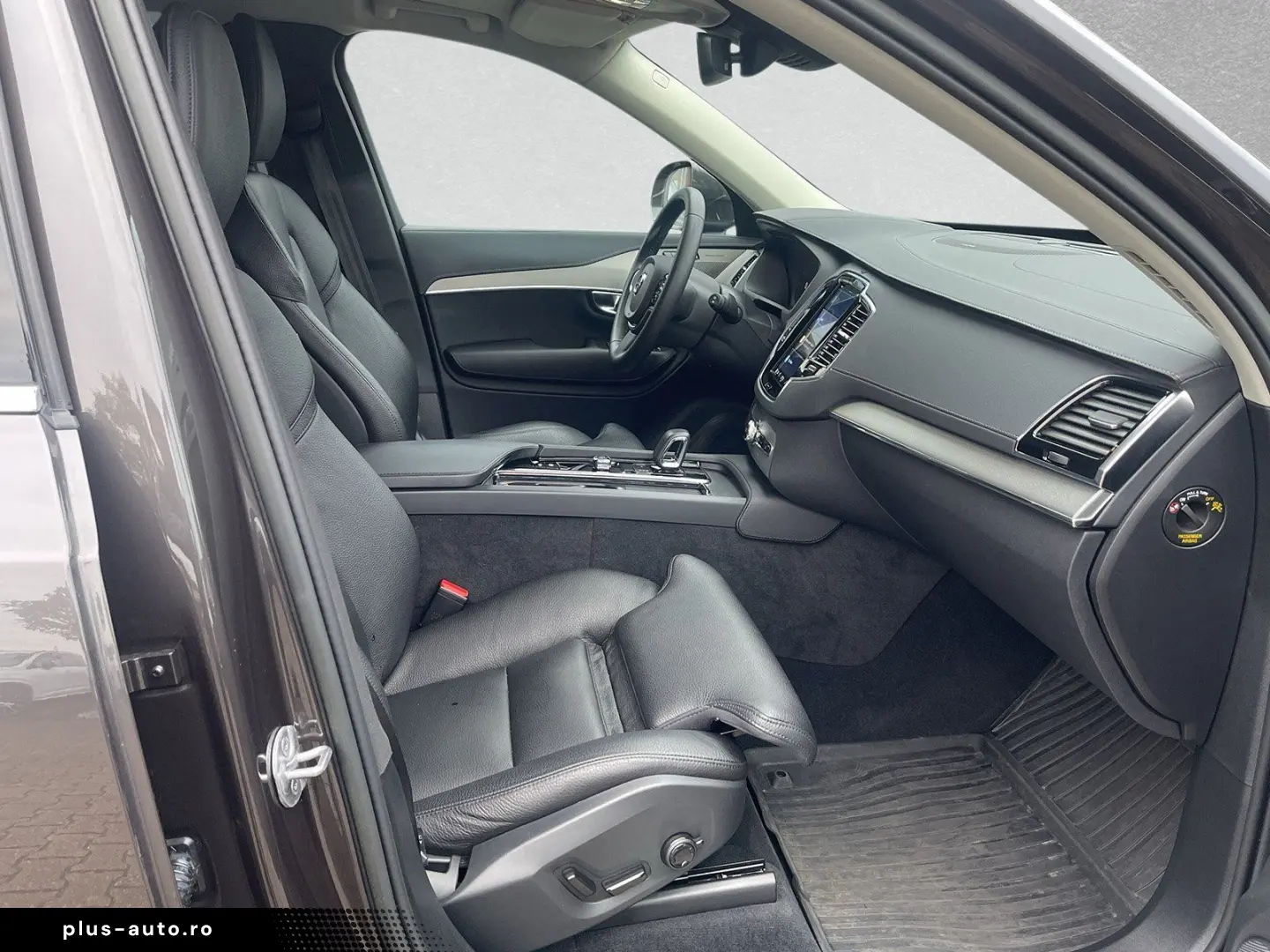 VOLVO XC90 T8 Plus Bright Standheizung AHK