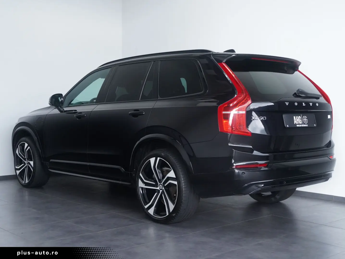 VOLVO XC90 T8 AWD TwinEngine Recharge R Design 7-Sitze